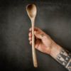 Image de Cuillère de cuisine en noyer Gandalf