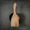 Image de Large spatule de cuisine en noyer Vegvísir