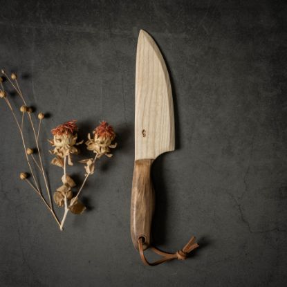 Image de Couteau en frêne et noyer
