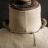Image de Collier tribal talisman en noyer Thorn
