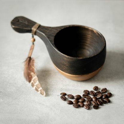 Image de Tasse en bois "Kuksa" en frêne Khaïlani