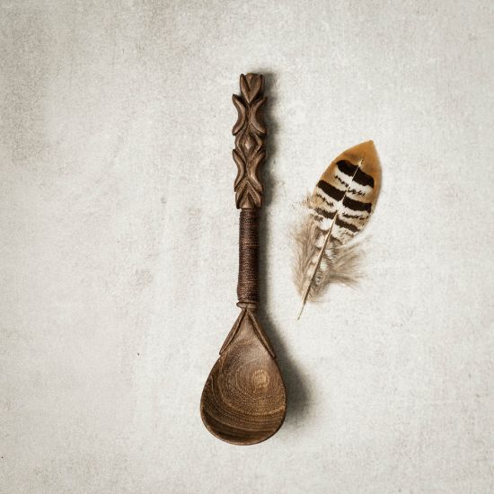 Image de Cuillère en noyer Ornements II