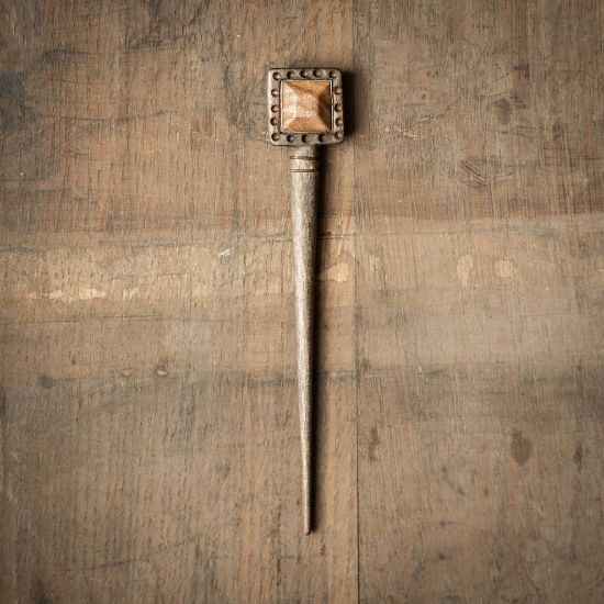 Image de Pic à cheveux en noyer